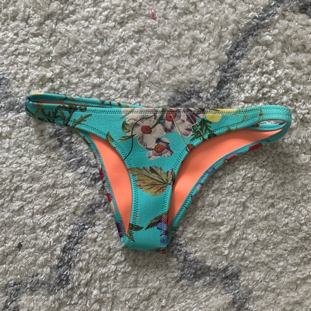 Triangl bikini bottom